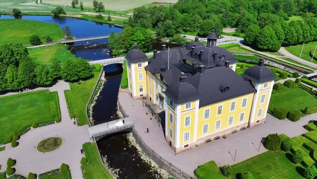 Explore Str&ouml;msholms Slott: Sweden&rsquo;s Baroque Masterpiece & Historic Royal Castle &ndash; A Must-Visit for Travel and Architecture Enthusiasts