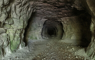 Obraz premium Quarries in Zhiguli rocks, Camel Mountain, Samarskaya Luka Nature Reserve.