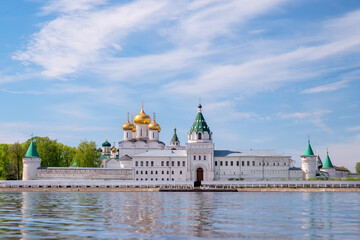 Obraz premium Russia, Kostroma, Trinity Ipatievsky Monastery
