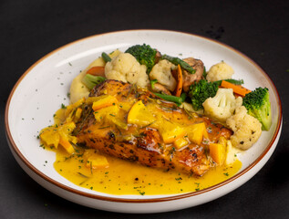 SALMON A LA NARANJA, COMIDA ARTE