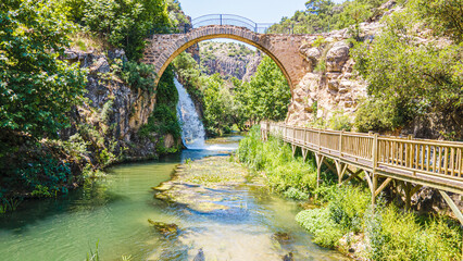 Fototapeta premium Clandras Köprüsü is an ancient bridge in Turkey, the one arch bridge was constructed during the Phrygian era of Anatolia. Arch structures were introduced during the Roman period in Uşak.