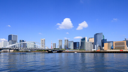 都心散歩　汐留から勝ち鬨そして銀座