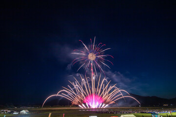 春の大曲の花火