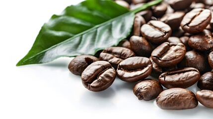 Obraz premium Fresh brown roasted coffee beans and leaves copy space isolated on white background