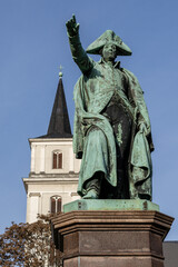 Obraz premium Vater Franz monument to Leopold III Frederick Franz, Duke of Anhalt-Dessau, St. John's Church, Dessau, Saxony-Anhalt, Germany, Europe