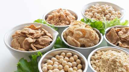 色々な種類の大豆ミート　ソイミート　プラントベースミート