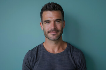 Obraz premium A close up portrait of a young man with a subtle smile