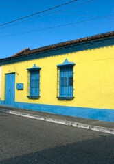 Fototapeta premium Nuestra arquitectura comprende nuestra herencia española,asi que podemos encontrar muchos ejemplos de arquitectura colonial,por supuesto otra mucho mas actual y moderna.