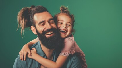Obraz premium Father And Daughter Smiling Isolated On a Green Background Wallpaper With Copy Space Studio Photo