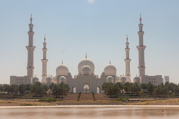 Obraz premium Sheikh Zayed Grand Mosque in Abu Dhabi, United Arab Emirates