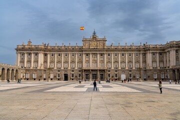 Fototapeta premium view of the courtyard and royal Spanish Palace in downtown Madrid