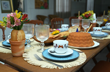 table setting,  breakfast in the morning, table setting, table setting for a dinner, table and chairs in a restaurant, table and chairs, breakfast table, hotel breakfast, afternoon tea, set table