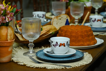 table setting,  breakfast in the morning, table setting, table setting for a dinner, table and chairs in a restaurant, table and chairs, breakfast table, hotel breakfast, afternoon tea, set table