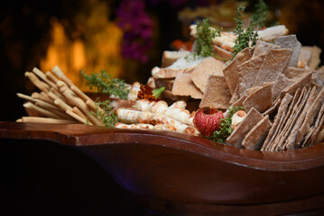 food, christmas, table setting, bread basket, bread snacks, sliced ​​bread, povilho, biscuits, event buffet, party buffet, thanksgiving day, thanksgiving, thanksgiving meal, haute cuisine	