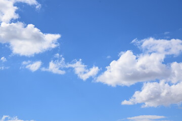 Fototapeta premium blue sky with white clouds