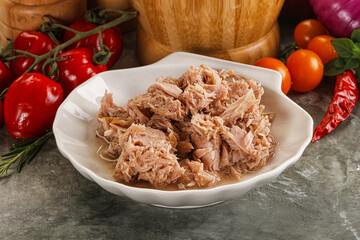 Canned tuna fish for salad