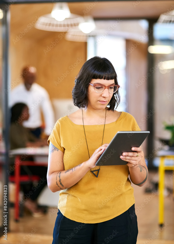 Poster woman, tablet and reading at startup office with thinking, typing and check notification on web. per
