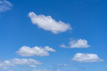 Cumulus clouds are clouds that have flat bases and are often described as puffy, cotton-like, or fluffy in appearance. Kamoana Pl / Aliinui Dr, Ko Olina , Honolulu, Oahu, Hawaii