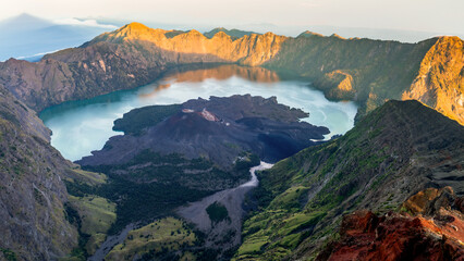 Naklejka premium The view of Lake Segara Anak on Mount Rinjani, Indonesia