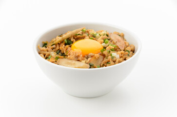 ごぼう入り鶏そぼろ丼卵黄のせ