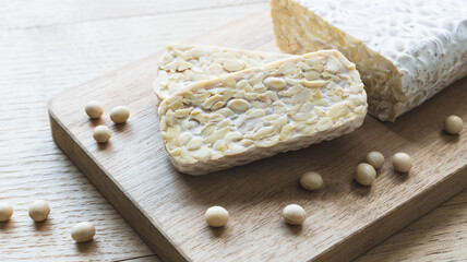 テンペ　インドネシアの伝統食　大豆発酵食品