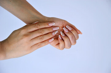 unhas manicuro delicadas femininas