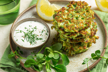 healthy vegan broccoli and zucchini fritters