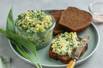 wild garlic (ramson)   egg salad