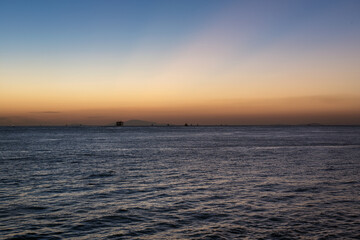 Fototapeta premium 夕暮れの明石海峡