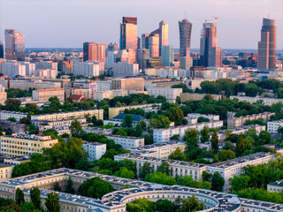 Warszawa, panorama miasta o zachodzie słońca © hunter76