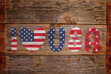 Obraz premium I love USA flag painted on old wooden background Effect of cracked aged flaky paint Grunge style 4th july Independence day of America Fourth of july Copy space Stars and strips Red blue white colors 