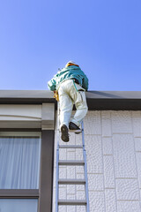 日本の住宅陸屋根の点検作業