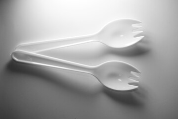Top view of plastic fork and spoon 