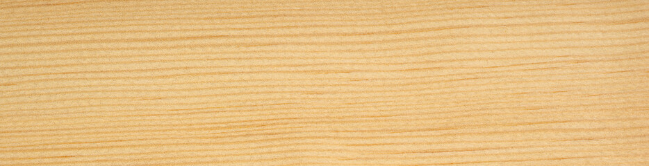 Soft European pine veneer with uniform wood grain