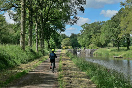 Canal de l'Ille et Rance,  de Rennes &agrave; Saint-Malo, Ille et Vilaine, Bretagne, France