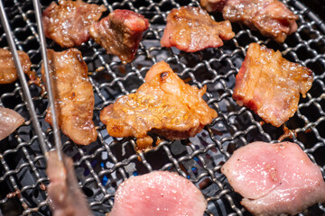 おいしそうな焼肉の写真。焼肉屋のイメージ。