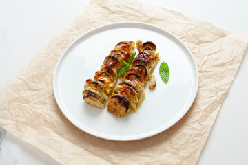 zucchini sinkonta, cretan cuisine
