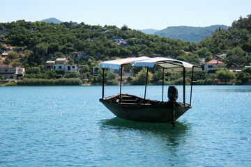 Fototapeta premium tourist boat on the Bacina lakes, Croatia