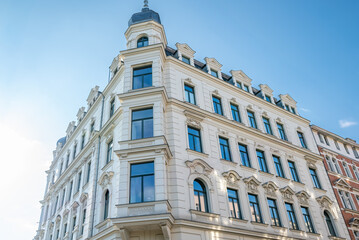 Hochwertig, saniertes Mehrfamilienhaus, Altbau, Gründerzeit