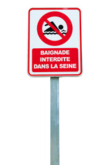 Un panneau de signalisation Interdiction de se baigner