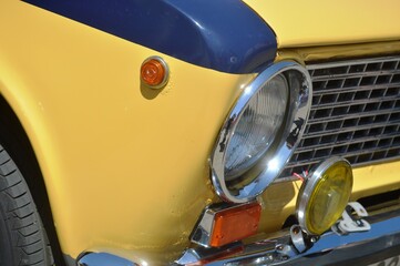 yellow car