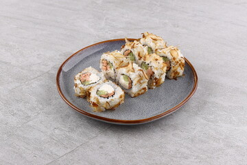 Sushi bonito roll