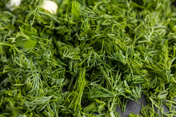 using spices of dill and onion in cooking