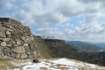 淡雪が残る竹田城跡【日本百名城】日本兵庫県朝来市・3月