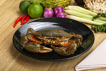 Delicous fresh raw uncooked crab