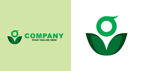 Circle Leaf Green Logo