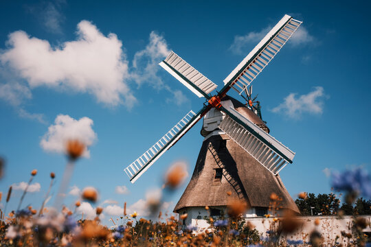 Sch&ouml;ne historisch Wrixumer Windm&uuml;hle