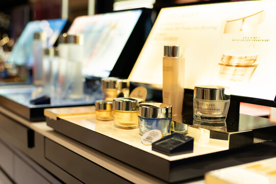 BANGKOK, THAILAND - DECEMBER 09, 2023: Estee Lauder cosmetic products on display at Central Department Store in Bangkok.