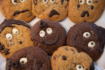 chocolate chip cookie