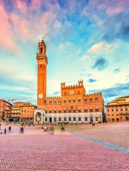 Fototapeta premium Piazza del Campo in Siena, Italy